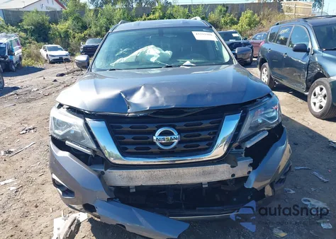 2017 Nissan Pathfinder Sv z USA, uszkodzony, nr VIN 5N1DR2MM6HC913285